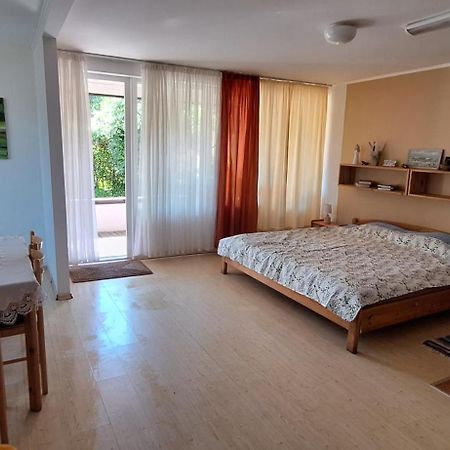 Guest House Саулкрасты Экстерьер фото